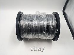 Câble Cat 6 non marqué de 1000 pieds pour enterrement direct ou applications humides