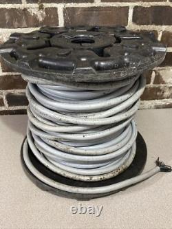 Câble Southwire 100' 16 AWG 12/C 90C 600v Enfouissement Direct PVC/nylon 12 Brins